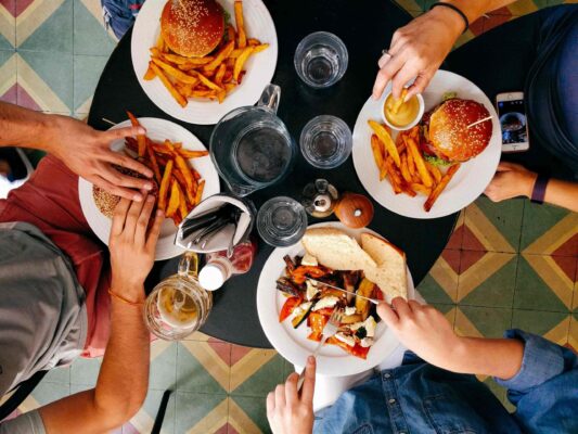 Split The Bill – It’s Only Fair. FETCH solves problem for diners to allow them to split the bill to make  order and pay easier